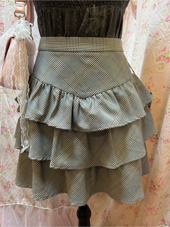 idem ditto Dresses & Skirts - Tiered Plaid A-Line Skirt in Gray